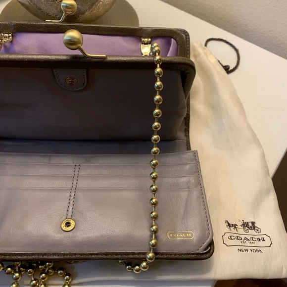 Coach wallet clutch bag. - Picture 12 of 15